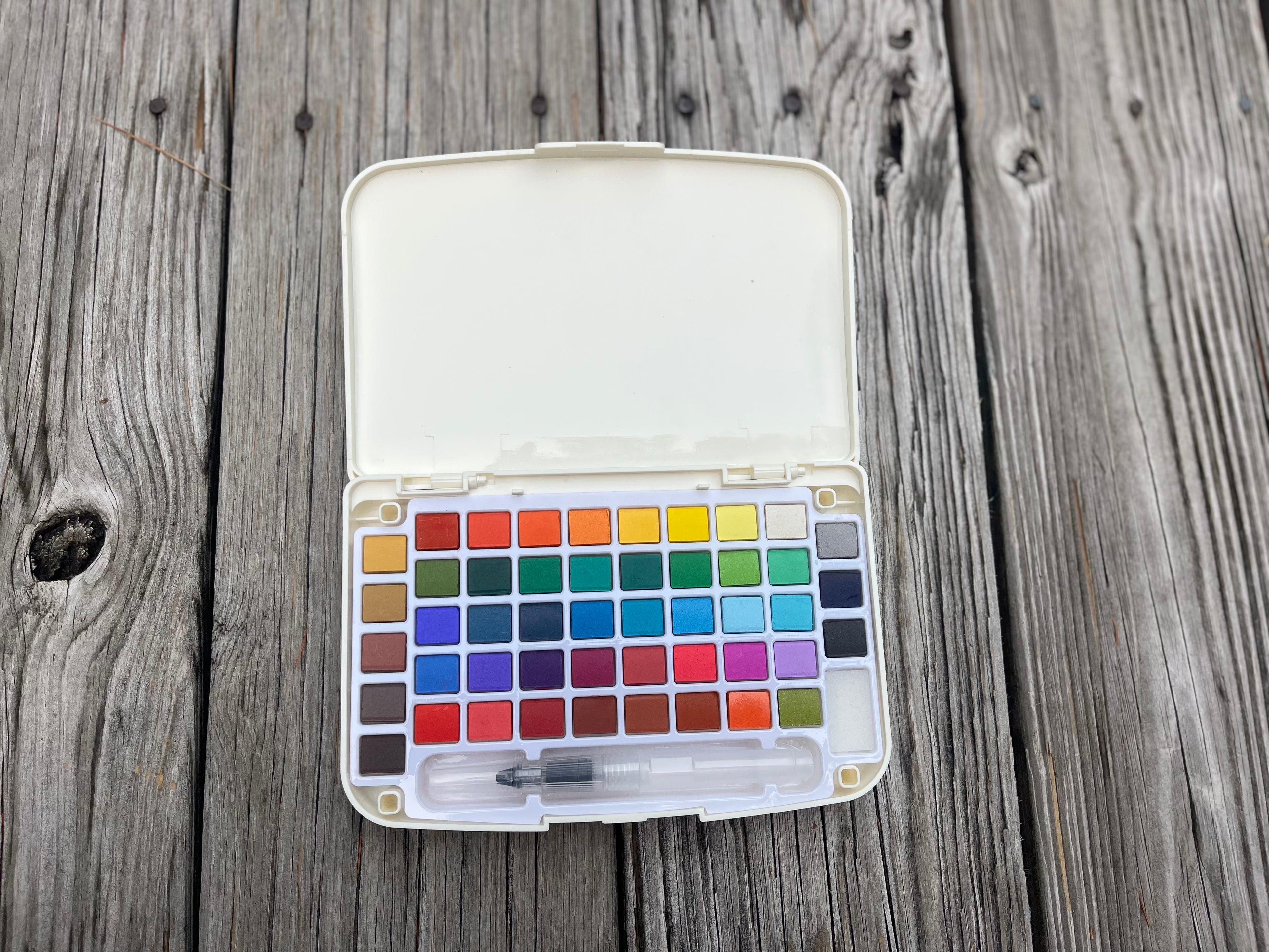 Studio Series Watercolor Field Kit